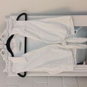 Abercrombie & Fitch White Linen, collared, sleeveless crop top, size L
